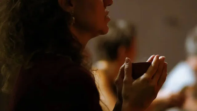 sukha-yogashala-yoga-meditation-mindfulness-practice.webp